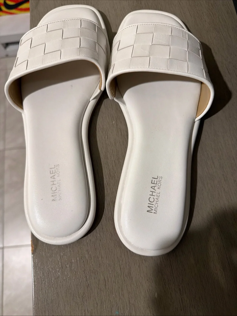 Michael Kors Hayworth Slide Sandals – Optic White – Women’s Size 9M